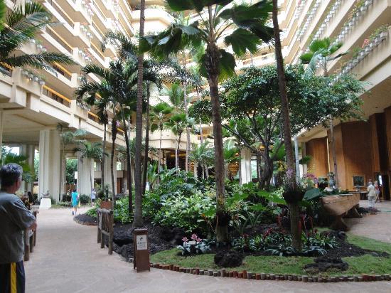 atrium-lobby