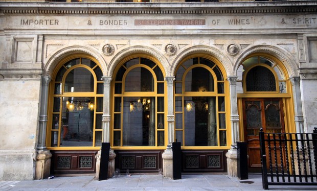 6238234370_07f1448a7a_z