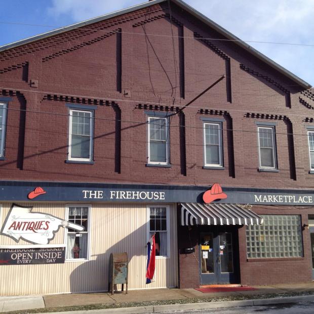 775836_104798019700240_1791702477_o