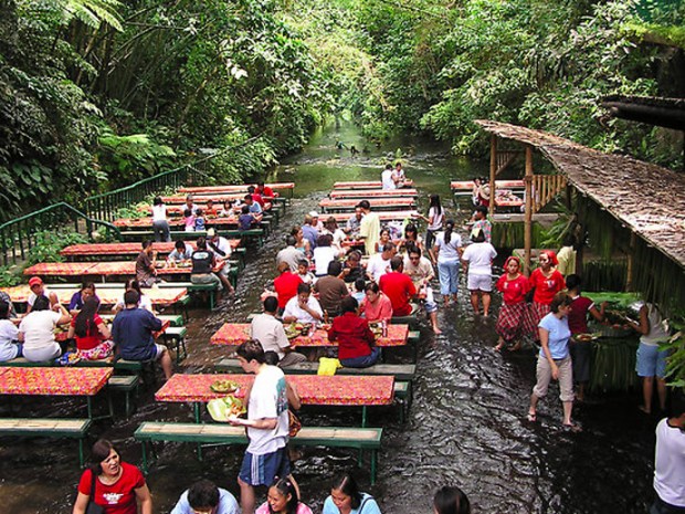 Waterfalls-Restaurant-Villa-Escudero-San-Pablo-City-7